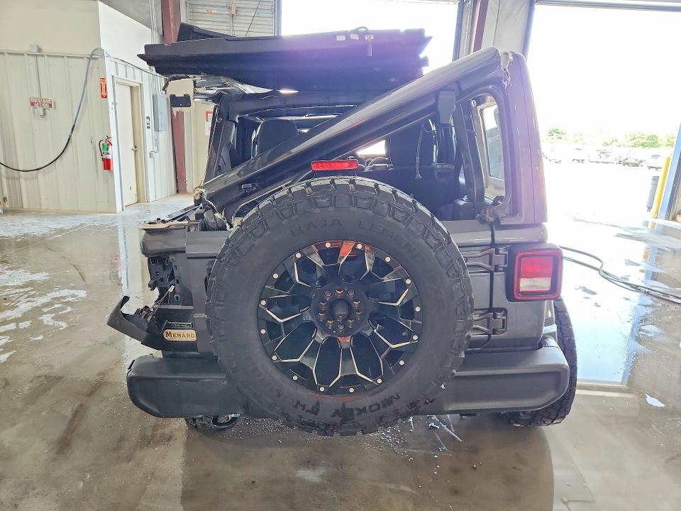 2022 Jeep Wrangler unlimited VIN 1C4HJXEM7NW209986 COPART salvage auction — ROLLOVER, Il - Junking Cert Of A Vehicle, sold $3,600 on 2026-07-08 (photo 6)