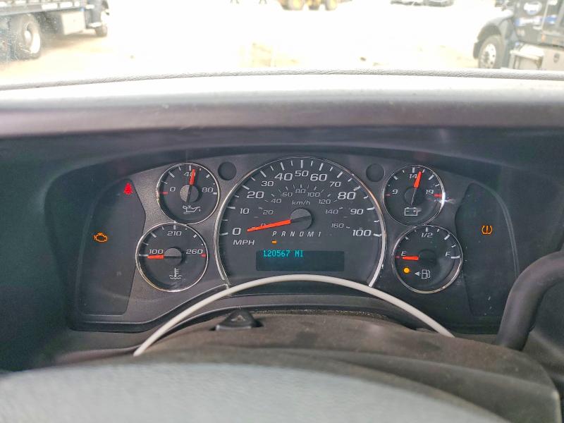 2018 Chevrolet Express VIN 1GCWGBFP0J1344154 COPART salvage auction — MINOR DENT/SCRATCHES, Ca - Dis/Dlr/Exp Only Clean Title, sold $4,100 on 2026-07-20 (photo 9)