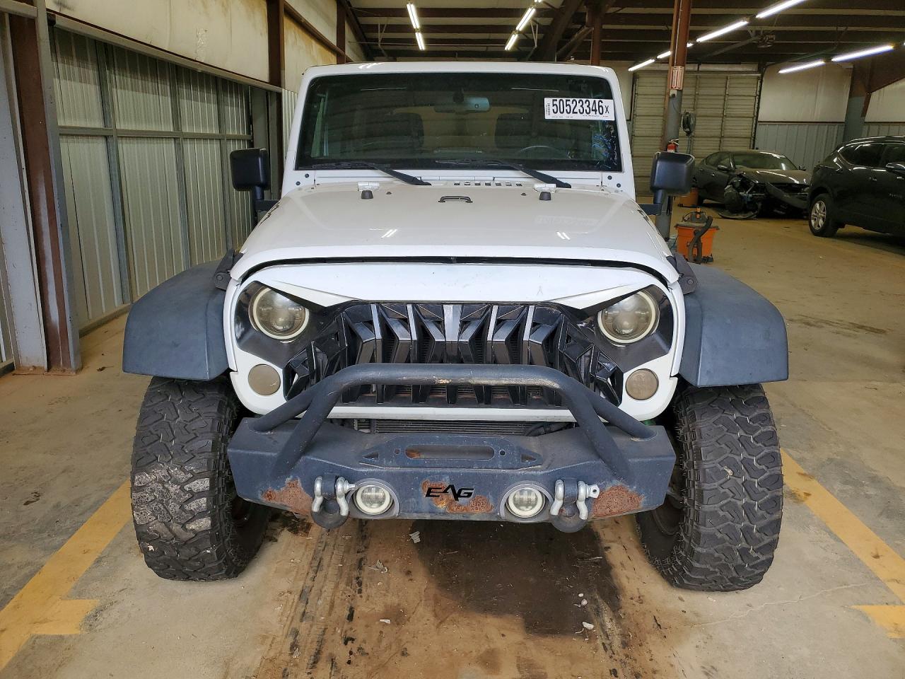 2017 Jeep Wrangler Unlimited VIN 1C4BJWDGXHL524542 COPART salvage auction — Minor Dent/Scratches, NC - DEALER ONLY CLEAN TITLE, sold $7,100 on 2026-07-01 (photo 5)