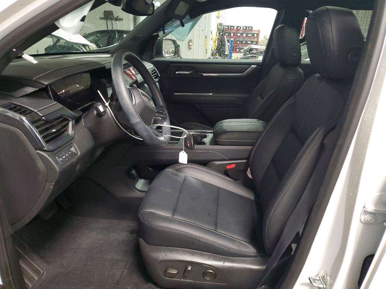 2025 GMC Acadia VIN 1GKENNRS2SJ214319 COPART salvage auction — Side, MN - CERT OF TITLE-SALVAGE, sold $21,700 on 2026-07-07 (photo 7)