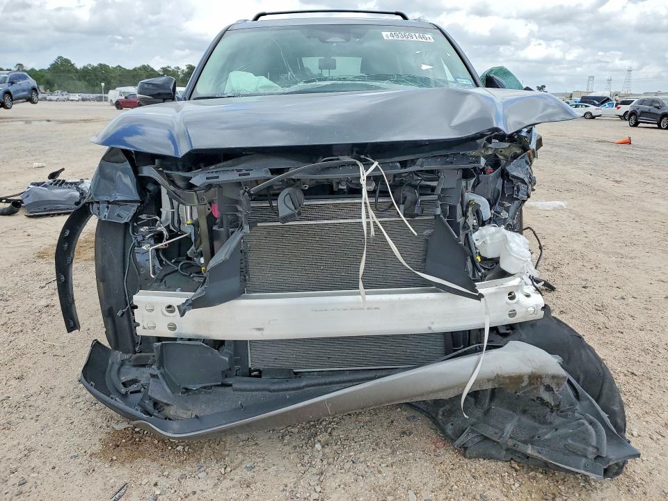 2025 Toyota Highlander VIN 5TDAAAB54SS085070 COPART salvage auction — FRONT END, Tx - Salvage Vehicle Title, sold $17,700 on 2026-07-10 (photo 5)