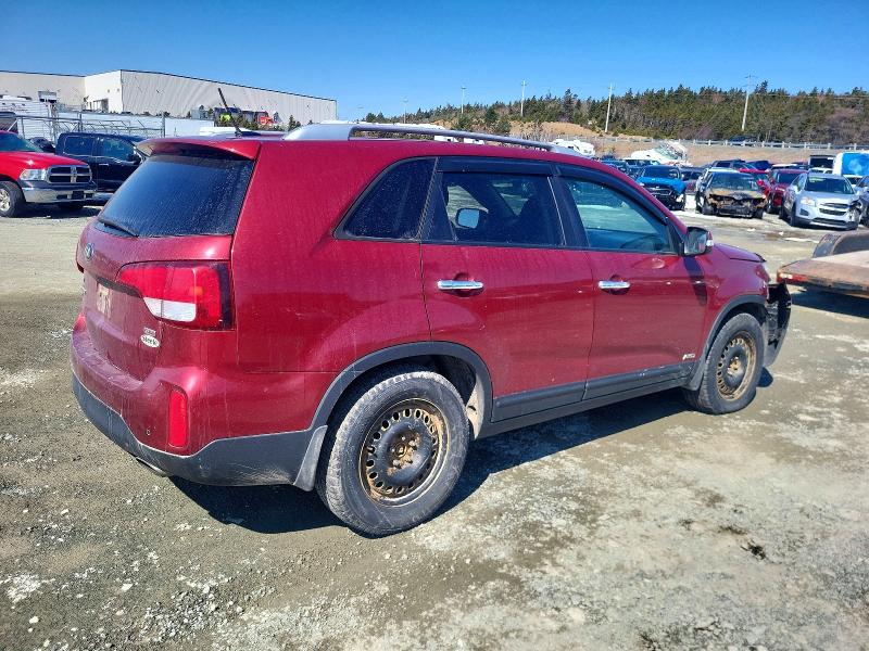 2015 Kia Sorento VIN 5XYKTCA68FG595672 COPART salvage auction — FRONT END, Ns - Cert Of Registration, sold $400 on 2026-07-16 (photo 3)