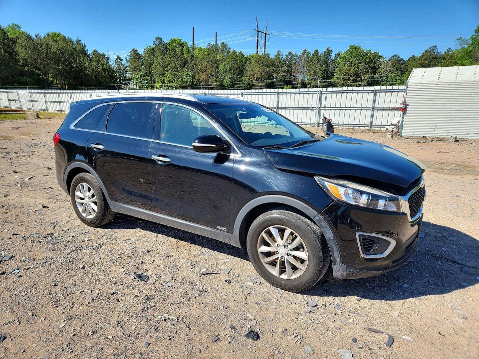 2017 Kia Sorento VIN 5XYPGDA36HG297808 COPART salvage auction — FRONT END, VA, sold $1,550 on 2026-07-27 (photo 4)