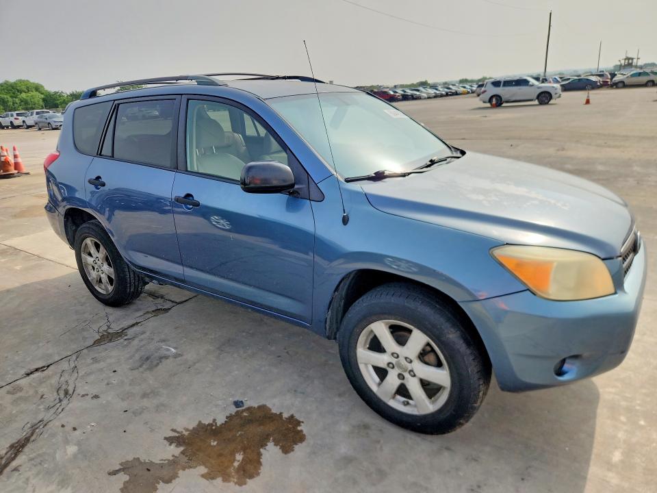 2006 Toyota Rav4 VIN JTMZD33V165027059 COPART salvage auction — NORMAL WEAR, TX - CERTIFICATE OF TITLE, sold $250 on 2026-07-23 (photo 4)