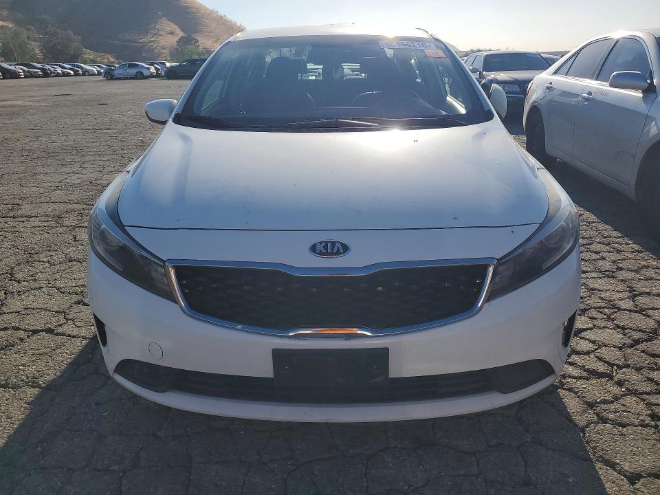2018 Kia Forte VIN 3KPFL4A71JE218395 COPART salvage auction — REAR END, Ca - Salvage Certificate, sold $2,050 on 2026-07-09 (photo 5)