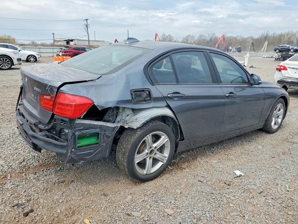 2015 BMW 3er VIN WBA3C3G50FNS73522 COPART salvage auction — REAR END, Va - Cert Of Title-Rebuilt (P), sold $1,900 on 2026-07-07 (photo 3)