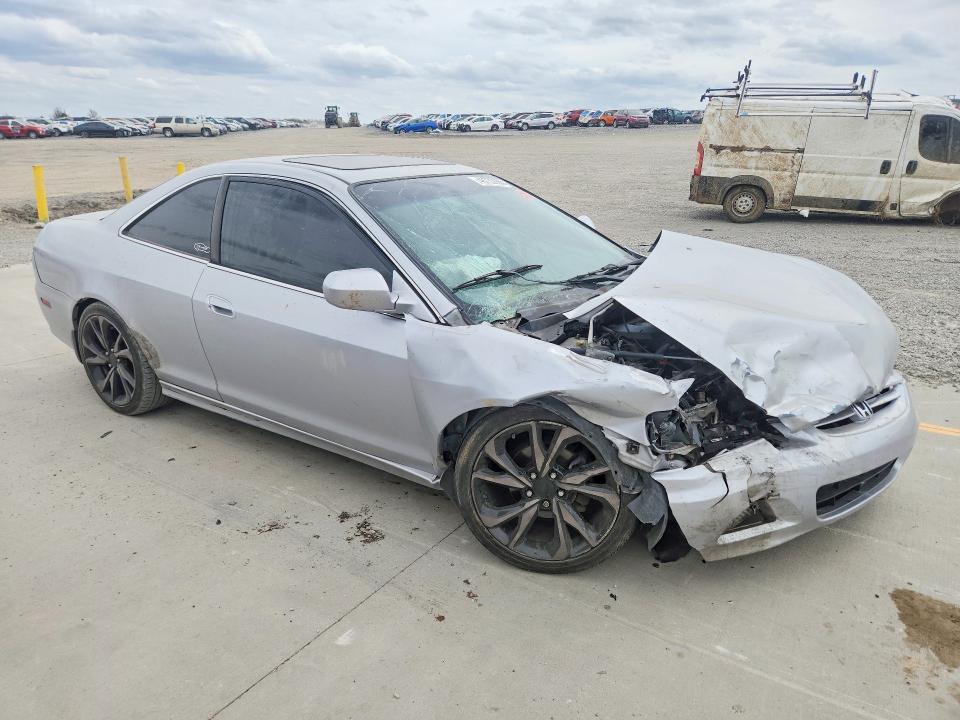 2001 Honda Accord VIN 1HGCG22521A019949 COPART salvage auction — FRONT END, Ky - Cert Of Title-Salvage, sold $325 on 2026-07-09 (photo 4)
