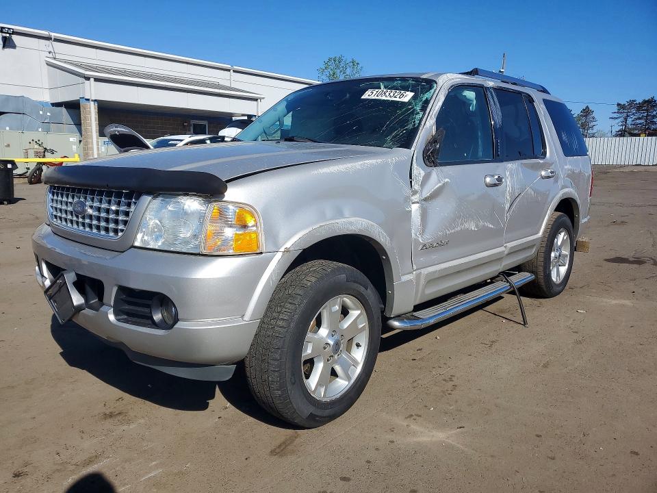 2005 Ford Explorer VIN 1FMDU75W95UA45543 COPART salvage auction — ROLLOVER, CT - CERT OF TITLE-SALVAGE, sold $450 on 2026-07-02 (photo 1)