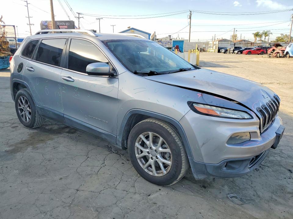 2014 Jeep Cherokee VIN 1C4PJLCS2EW279336 COPART salvage auction — FRONT END, CA, sold $1,350 on 2026-07-20 (photo 4)