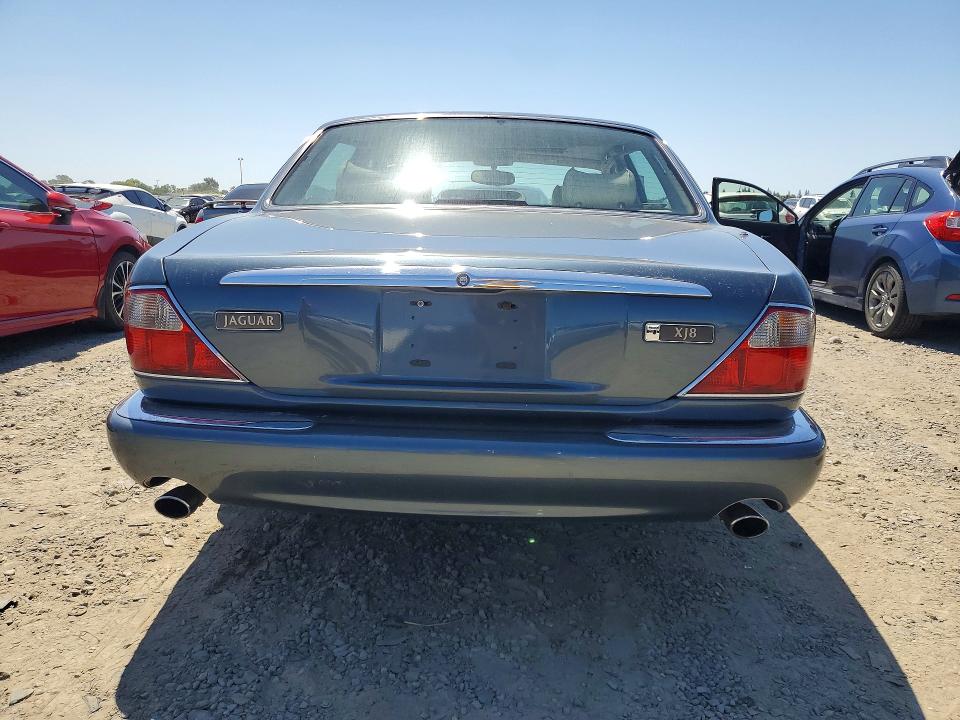 1998 Jaguar Xj series VIN SAJHX1247WC841374 COPART salvage auction — NORMAL WEAR, Ca - Dis/Dlr/Exp Only Clean Title, sold $525 on 2026-07-09 (photo 6)