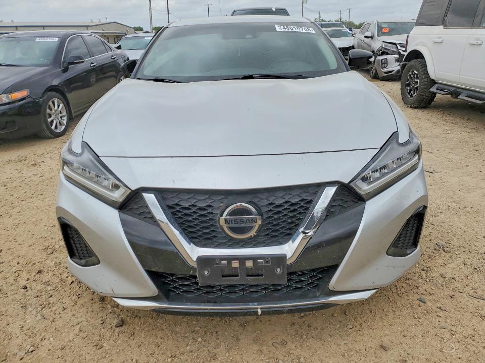 2021 Nissan Maxima VIN 1N4AA6CV4MC514035 COPART salvage auction — SIDE, Tx - Salvage Vehicle Title, sold $5,700 on 2026-07-09 (photo 5)