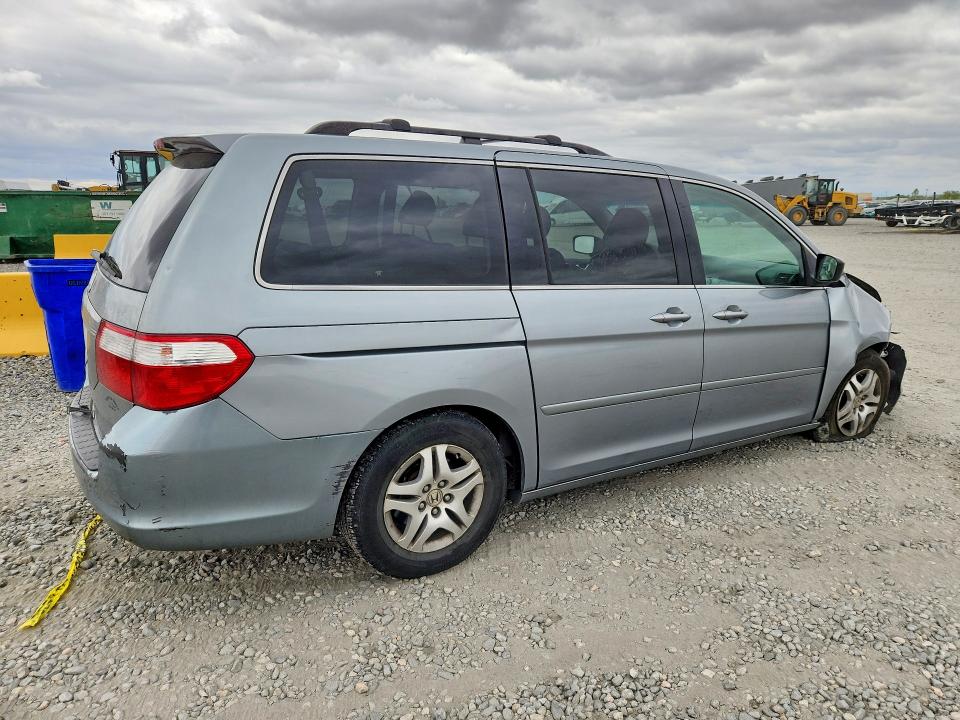 2007 Honda Odyssey VIN 5FNRL38717B058342 COPART salvage auction — FRONT END, CO - PUBLIC - SALVAGE TITLE, sold $325 on 2026-07-02 (photo 3)