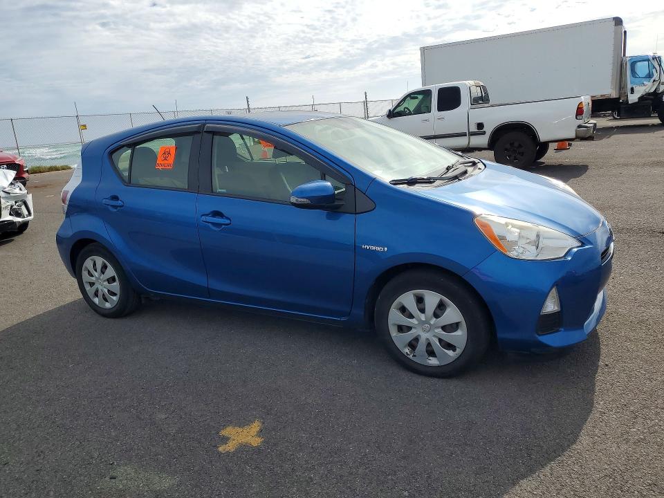 2012 Toyota Prius c VIN JTDKDTB30C1515343 COPART salvage auction — WATER/FLOOD, Hi - Certificate Of Salvage, sold $2 on 2026-07-20 (photo 4)