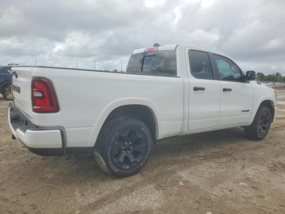 2025 Ram 1500 VIN 1C6RREBGXSN691488 COPART salvage auction — MINOR DENT/SCRATCHES, FL - CERTIFICATE OF TITLE, sold $26,250 on 2026-07-09 (photo 3)