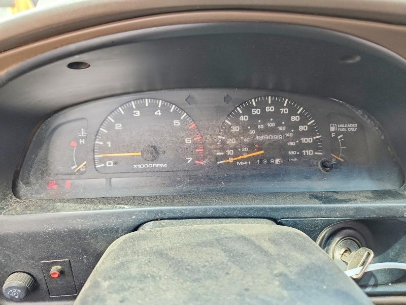 1997 Toyota 4runner VIN JT3GN86R7V0049793 COPART salvage auction — MINOR DENT/SCRATCHES, Ca - Dis/Dlr/Exp Only Clean Title, sold $500 on 2026-08-03 (photo 9)