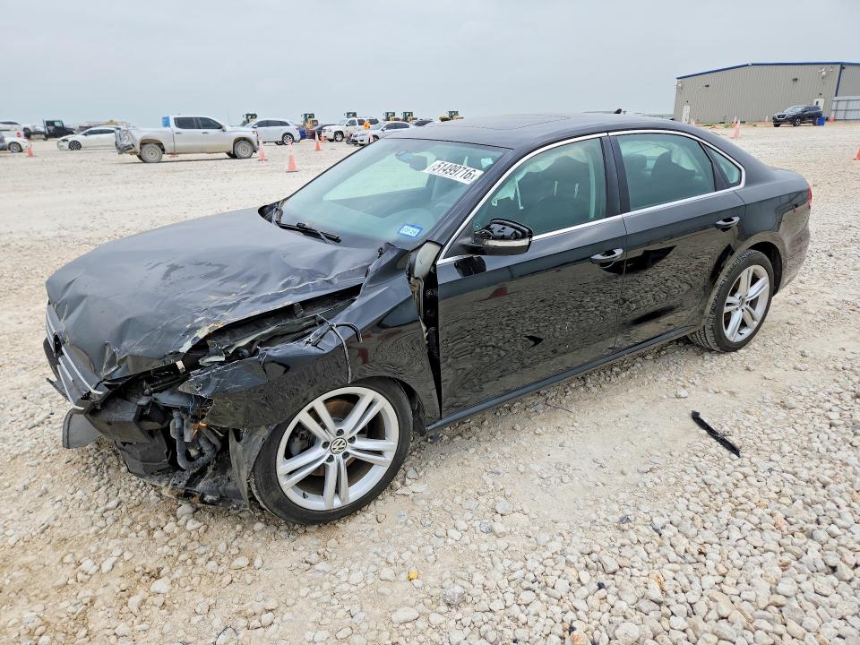 2014 Volkswagen Passat VIN 1VWBT7A38EC074822 — COPART salvage auction photo