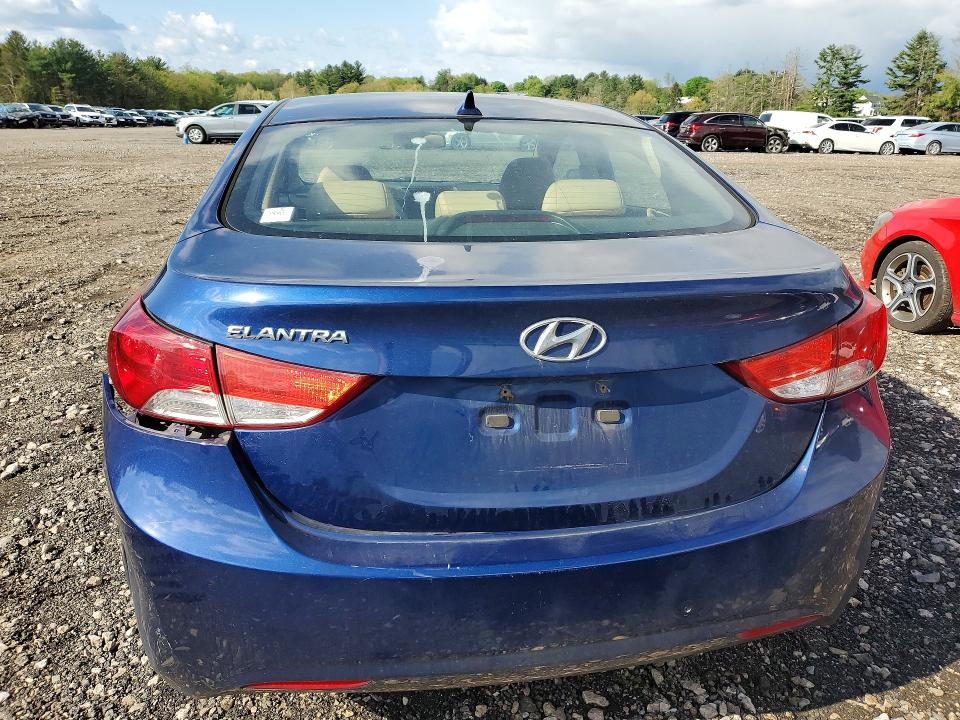 2013 Hyundai Elantra VIN KMHDH4AE8DU821210 COPART salvage auction — REAR END, WA - VEHICLE CERT OF OWNERSHIP-TITL, sold $350 on 2026-07-27 (photo 6)