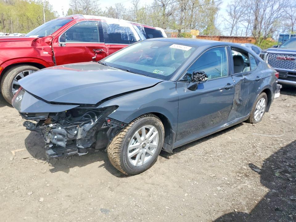 2025 Toyota Camry hybrid VIN 4T1DAACK8SU631149 — COPART salvage auction photo