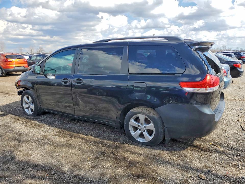 2013 Toyota Sienna VIN 5TDKA3DC9DS016972 COPART salvage auction — FRONT END, On - Permit No Brand - Unfit, sold $175 on 2026-07-28 (photo 2)