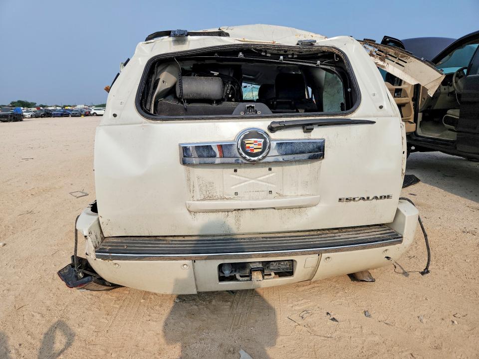 2014 Cadillac Escalade VIN 1GYS3BEF4ER220974 COPART salvage auction — ALL OVER, Tx - Nonrepairable Title, sold $250 on 2026-07-02 (photo 6)