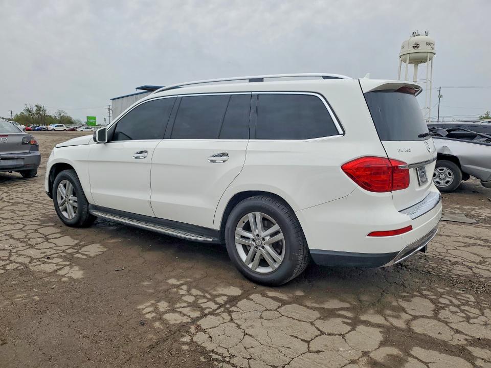 2015 Mercedes-benz Gl-klasse VIN 4JGDF6EE1FA476067 COPART salvage auction — FRONT END, IL - SALVAGE CERTIFICATE, sold $4,150 on 2026-07-03 (photo 2)