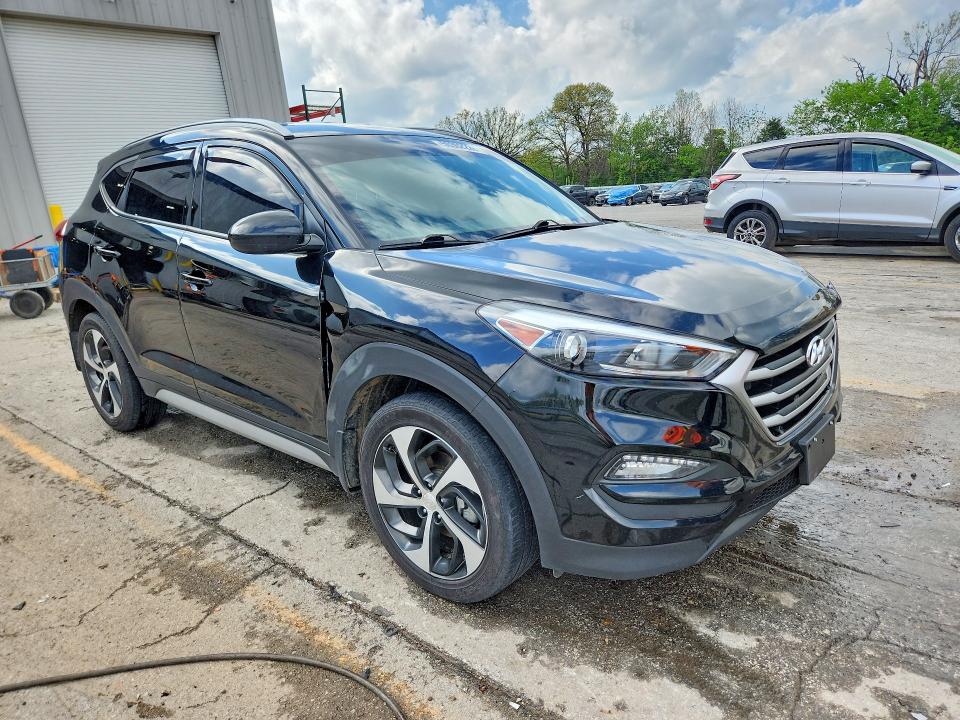 2018 Hyundai Tucson VIN KM8J3CA43JU695689 COPART salvage auction — FRONT END, Salvage Title, sold $250 on 2026-07-29 (photo 4)