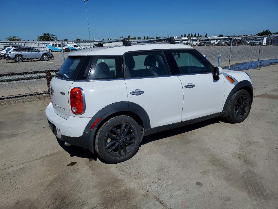 2015 Mini Cooper VIN WMWZB3C52FWR44752 COPART salvage auction — FRONT END, Wv - Certificate Of Title, sold $2,550 on 2026-08-04 (photo 3)