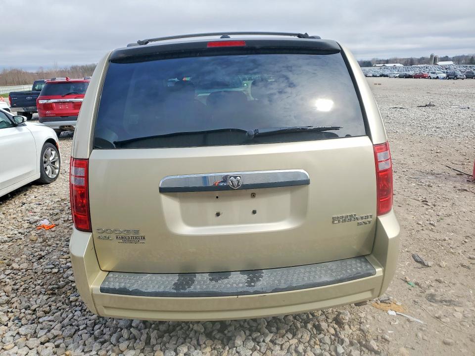 2010 Dodge Caravan VIN 2D4RN5DX1AR185490 COPART salvage auction — FRONT END, Mi - Certificate Of Title, sold $575 on 2026-07-02 (photo 6)