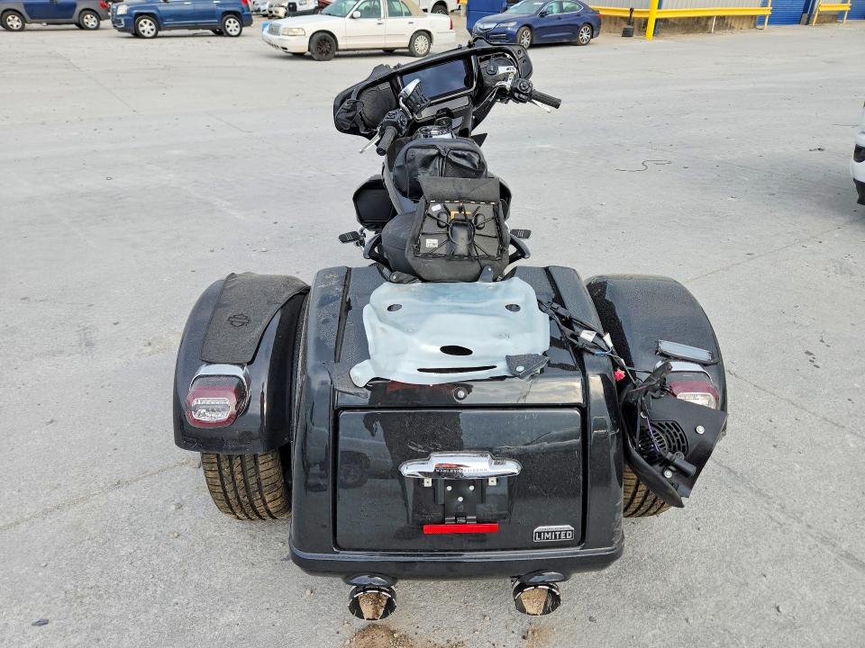 2026 Harley-davidson VIN 1HD1MGN11TB850102 COPART salvage auction — FRONT END, Tx - Salvage Vehicle Title, sold $14,100 on 2026-07-02 (photo 4)