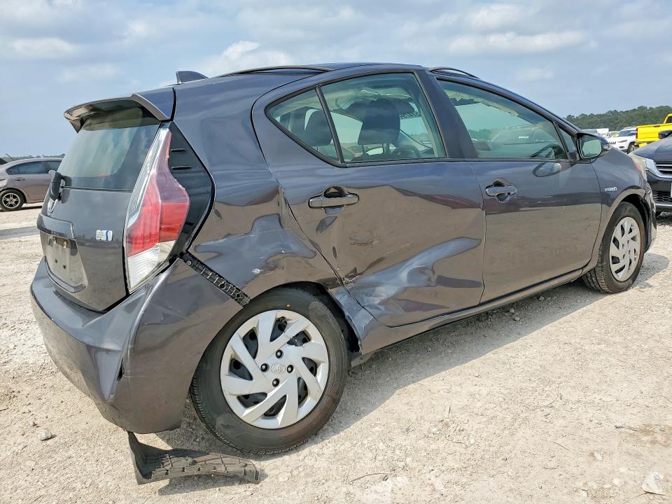2015 Toyota Prius VIN JTDKDTB39F1104818 COPART salvage auction — SIDE, Tx - Salvage Vehicle Title, sold $725 on 2026-07-14 (photo 3)