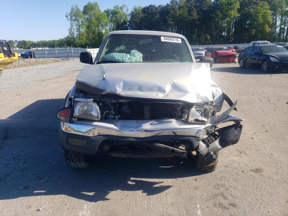 2004 Toyota Tacoma VIN 5TEWN72N44Z443514 COPART salvage auction — FRONT END, NC - SALVAGE CERTIFICATE OF TITLE, sold $850 on 2026-07-23 (photo 5)