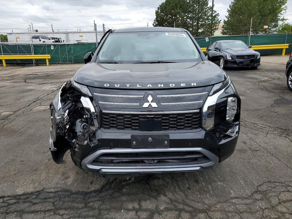 2025 Mitsubishi Outlander VIN JA4J4VA88SZ030883 COPART salvage auction — FRONT END, Co - Public - Salvage Title, sold $6,700 on 2026-07-07 (photo 5)