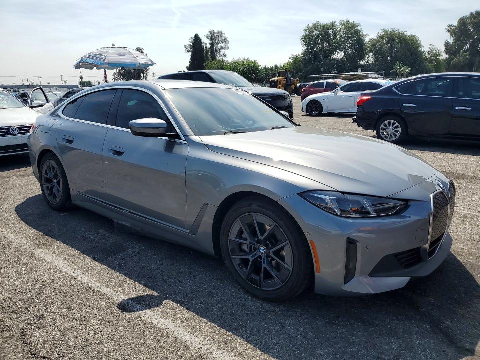 2025 BMW VIN WBY23HD06SFU15850 COPART salvage auction — SIDE, Ca - Salvage Certificate, sold $10,100 on 2026-07-28 (photo 4)