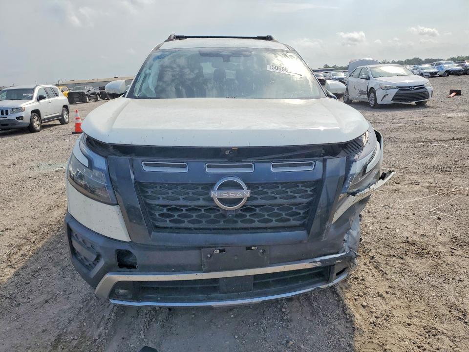 2023 Nissan Pathfinder VIN 5N1DR3BD5PC258107 COPART salvage auction — FRONT END, TX - SALVAGE VEHICLE TITLE, sold $8,900 on 2026-07-09 (photo 5)