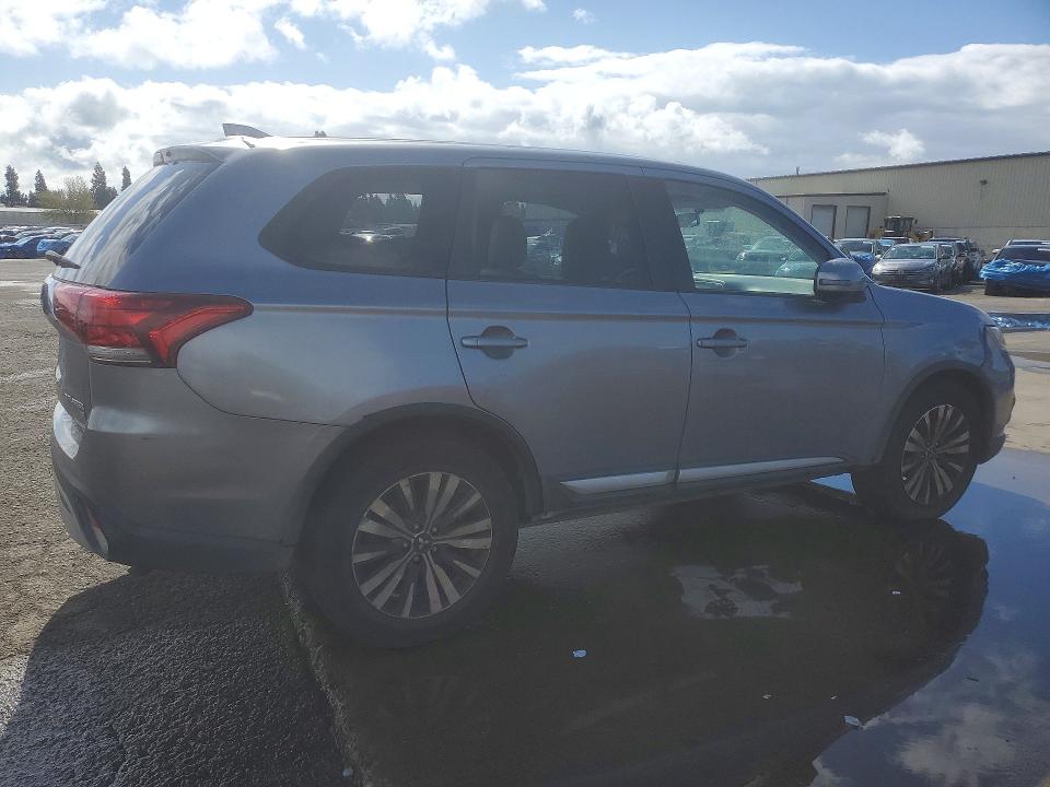 2019 Mitsubishi VIN JA4AD3A38KZ050138 COPART salvage auction — FRONT END, Id - Salvage Certificate Of Title, sold $1,750 on 2026-07-27 (photo 3)