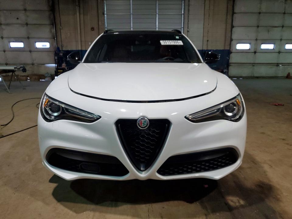 2023 Alfa romeo Stelvio VIN ZASPAKBN4P7D57013 COPART salvage auction — REAR END, Mi - Scrap Certificate Of Title, sold $11,600 on 2026-07-14 (photo 5)