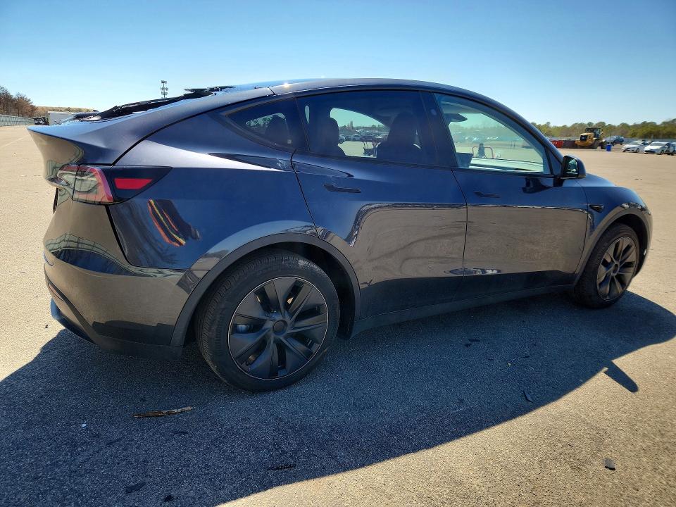 2024 Tesla Model y VIN 7SAYGDED6RF211836 COPART salvage auction — REAR END, Ny - Mv-907A Salvage Certificate, sold $12,300 on 2026-07-20 (photo 3)