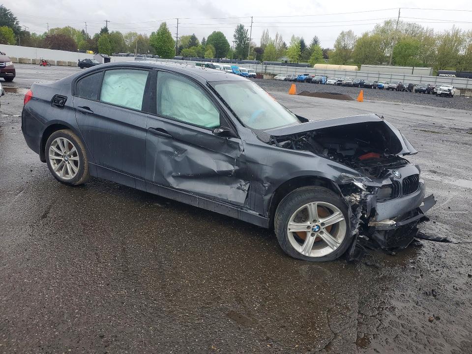 2018 BMW 3er VIN WBA8A3C54JA499595 COPART salvage auction — FRONT END, Or - Certificate Of Title, sold $800 on 2026-07-22 (photo 4)