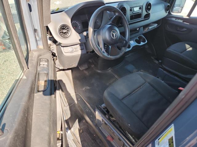 2019 Mercedes-benz Sprinter VIN WD4PF1CD1KP129074 COPART salvage auction — NORMAL WEAR, Fl - Certificate Of Title, sold $9,800 on 2026-07-24 (photo 8)
