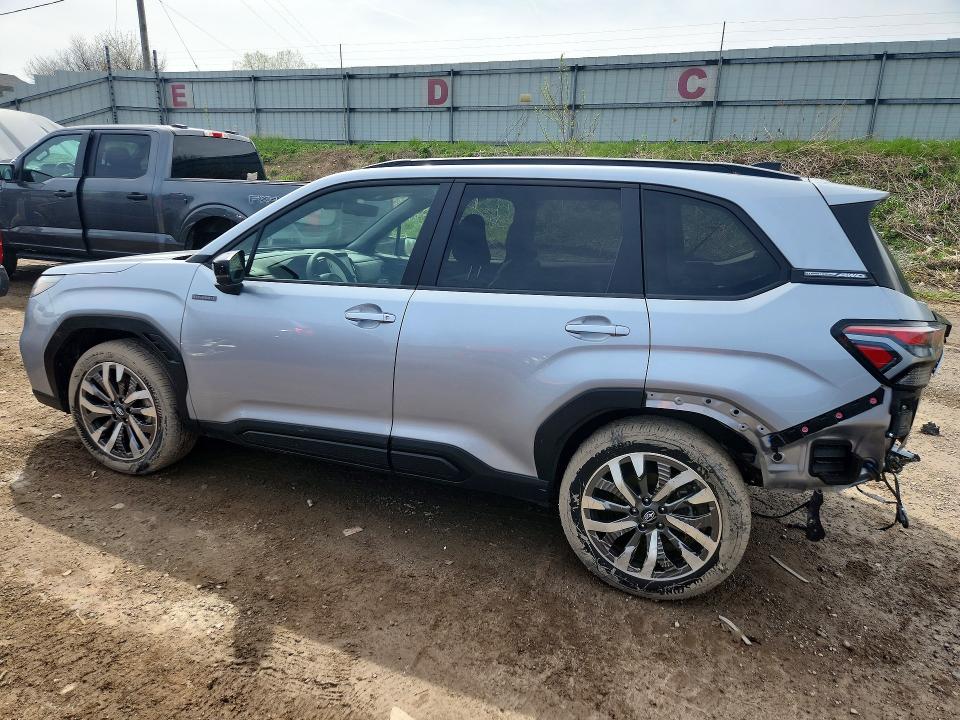 2025 Subaru Forester VIN JF2SLSTD3SH414258 COPART salvage auction — REAR END, Mi - Cert Of Title-Salvage Vehicle, sold $500 on 2026-07-29 (photo 2)