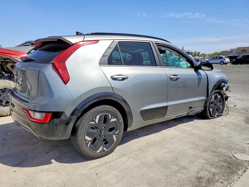 2024 Kia Niro VIN KNDCR3L1XR5110661 COPART salvage auction — FRONT END, Ca - Salvage Certificate, sold $5,300 on 2026-07-20 (photo 3)