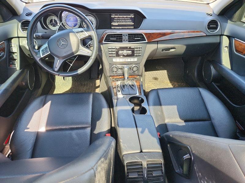 2013 Mercedes-benz VIN WDDGF8AB0DR257095 COPART salvage auction — REAR END, Or - Lien Papers Salvage, sold $1,700 on 2026-08-03 (photo 8)