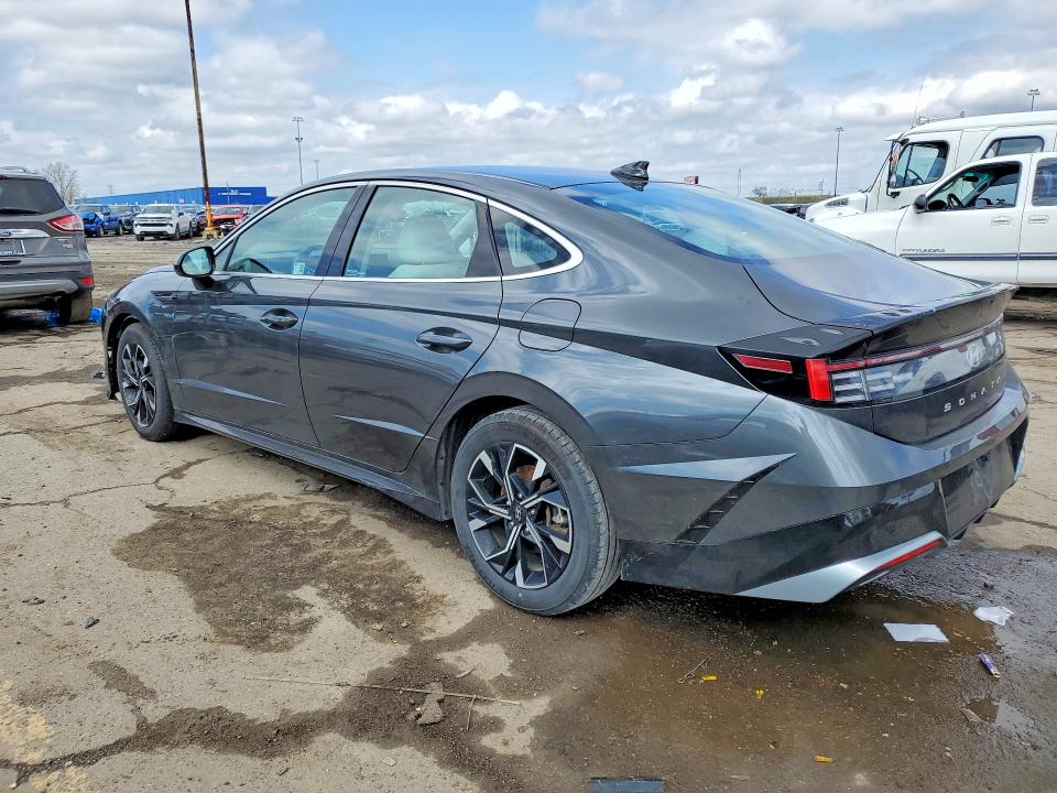 2024 Hyundai Sonata VIN KMHL64JA3RA410675 COPART salvage auction — FRONT END, Fl - Cert Of Title Slvg Rebuildable, sold $7,700 on 2026-07-28 (photo 2)