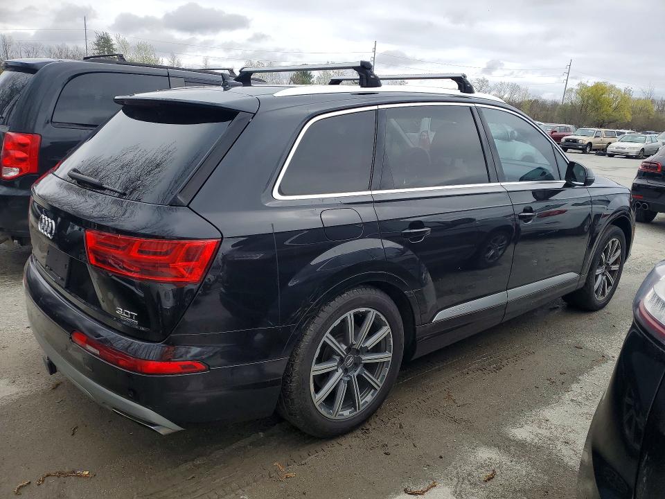 2017 Audi Q7 VIN WA1LAAF78HD004316 COPART salvage auction — MINOR DENT/SCRATCHES, Ma - Certificate Of Title (P), sold $5,700 on 2026-07-29 (photo 3)