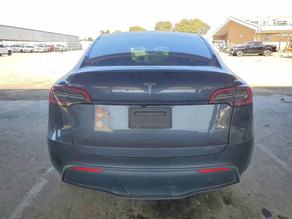 2024 Tesla Model y VIN 7SAYGAEE8RF100115 COPART salvage auction — FRONT END, Ca - Salvage Certificate, sold $12,200 on 2026-07-14 (photo 6)