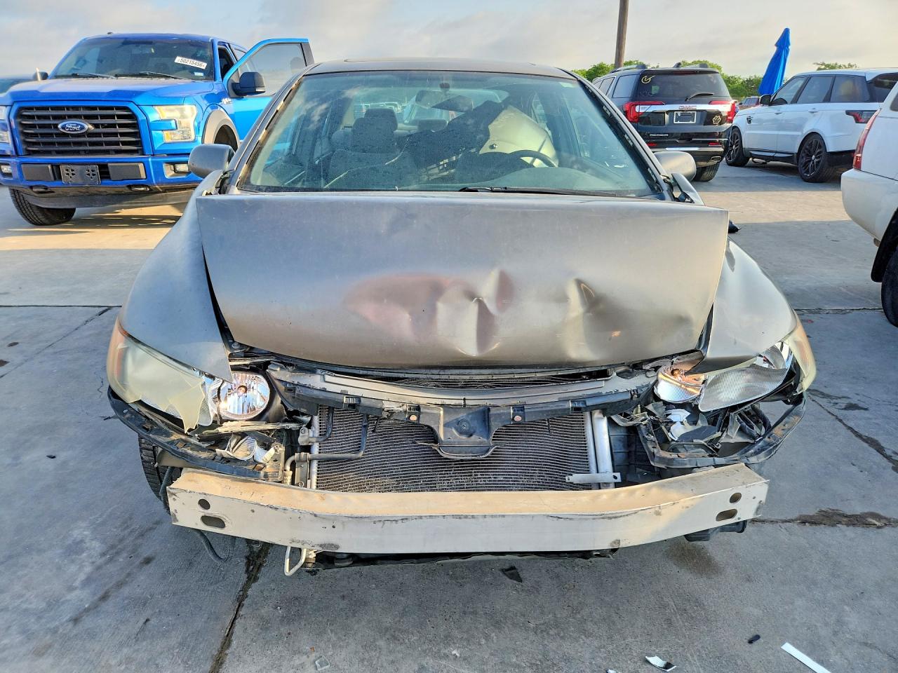 2006 Honda Civic VIN 1HGFA16896L114176 COPART salvage auction — Front End, Sv - Salvage Title, sold $525 on 2026-07-09 (photo 5)