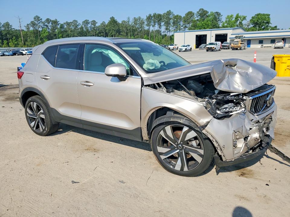 2023 Volvo Xc40 VIN YV4L12UN7P2072062 COPART salvage auction — FRONT END, Sc - Cert Of Title-Salvage, sold $3,200 on 2026-07-13 (photo 4)