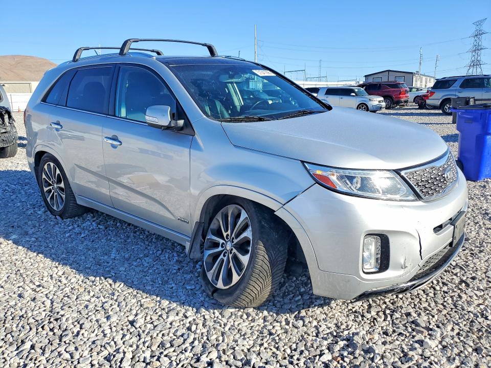 2014 Kia Sorento VIN 5XYKWDA72EG495376 COPART salvage auction — FRONT END, NV - SALVAGE TITLE, sold $150 on 2026-07-27 (photo 4)