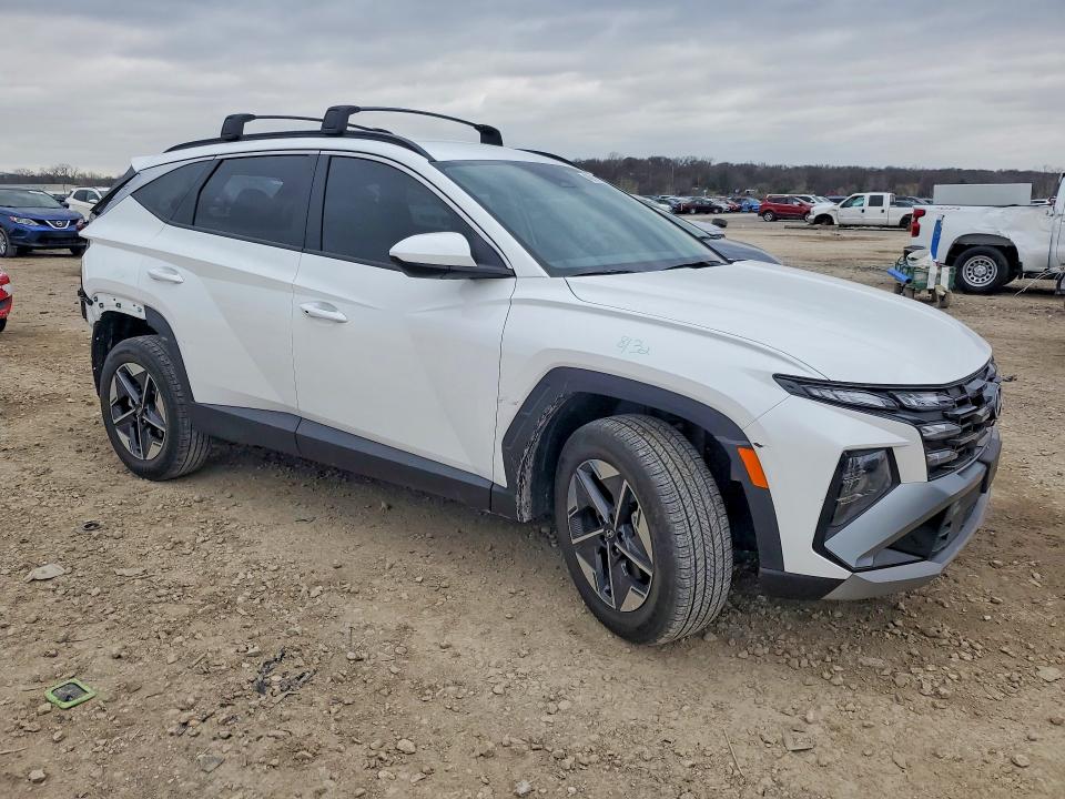 2026 Hyundai Tucson VIN 5NMJBCDE3TH607391 COPART salvage auction — REAR END, Salvage Title, sold $11,700 on 2026-07-30 (photo 4)