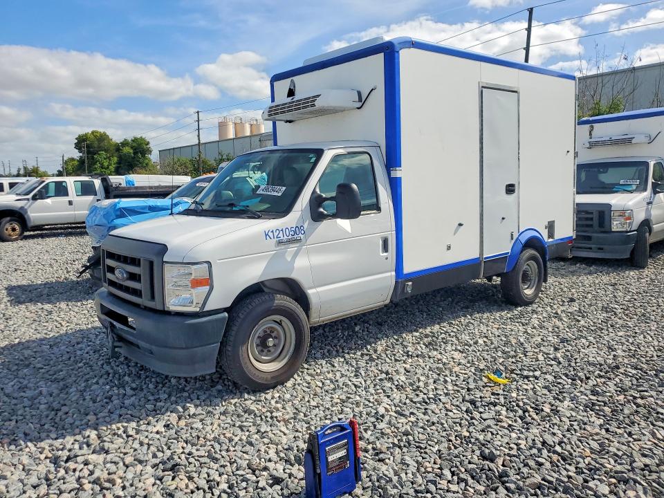 2023 Ford Econoline VIN 1FDWE3FK9PDD14783 — COPART salvage auction photo